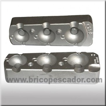 Molde de aluminio para 3 bolas con ojos de 50, 70 y 90 gr gramos